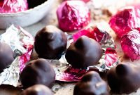 Homemade Italian Chocolate Kisses