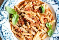 Raw Tomato Pasta Sauce